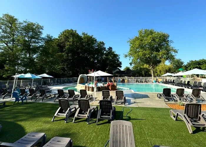 Campsite Mobil Confortable - 5 Pers. - Api-1-52-2155 *