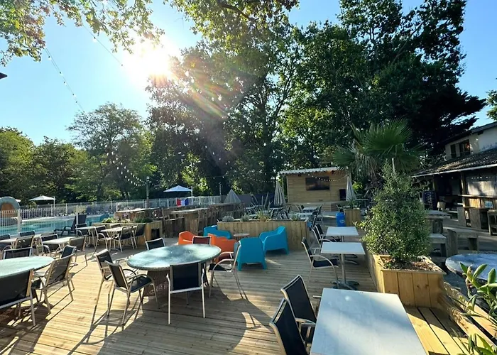 Campsite Mobil Confortable - 5 Pers. - Api-1-52-2155